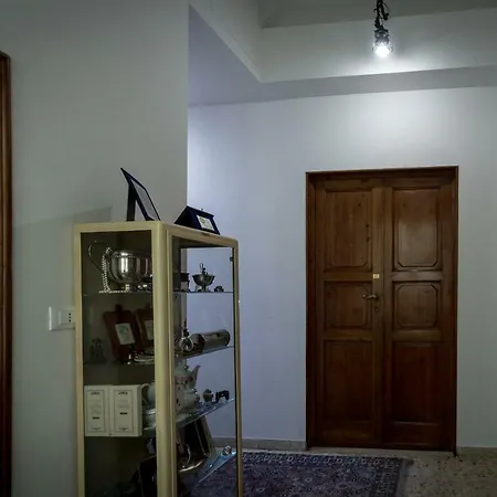 Cathedral Nocleg ze śniadaniem 4*