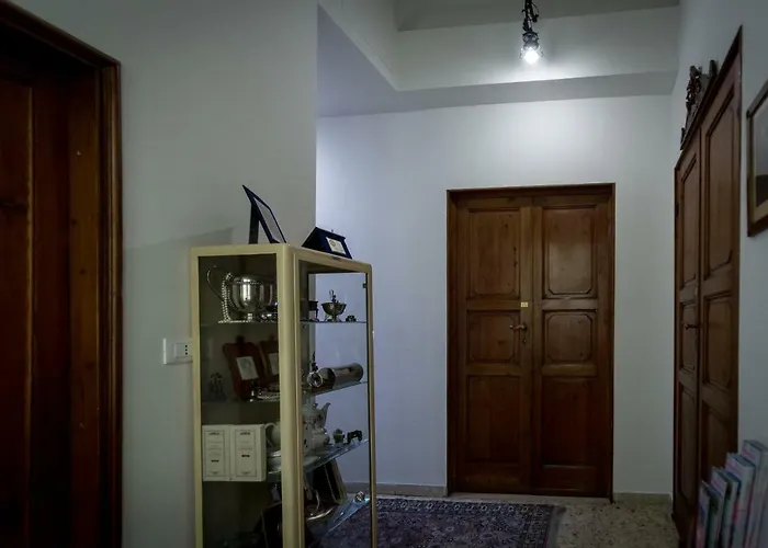 Cathedral Отель типа 