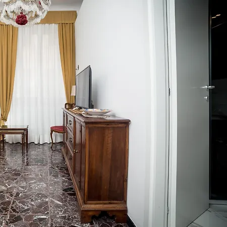 Cathedral Bed & Breakfast 4*