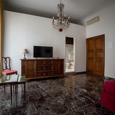 Cathedral Bed & Breakfast 4*