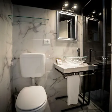 Bed & Breakfast Cathedral 4*